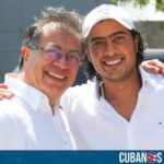 La Fiscalía en Colombia imputó este lunes a Nicolás Petro Burgos, hijo mayor del narcoguerrillero Gustavo Petro, por seis delitos graves relacionados con un presunto esquema de corrupción durante su paso como diputado en la Asamblea del Atlántico.