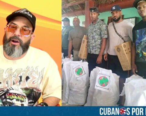 El influencer cubanoamericano Alex Otaola dio su opinión al ver que un grupo de peloteros cubanos recibió como “premio” un saco de carbón y unos ventiladores.