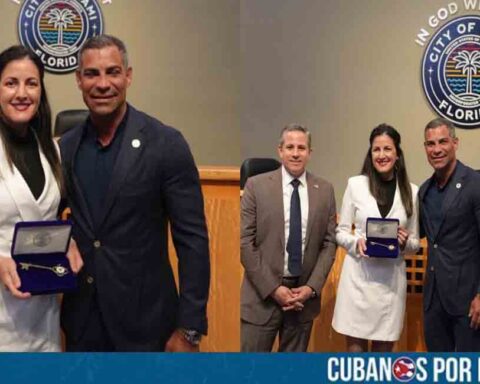 Rosa María Payá recibe las llaves de la Ciudad de Miami: "Un honor que me llena de gratitud y responsabilidad"
