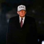 Trump insta al régimen de Irán a "mostrar humanidad" y mantiene su advertencia de respuesta militar