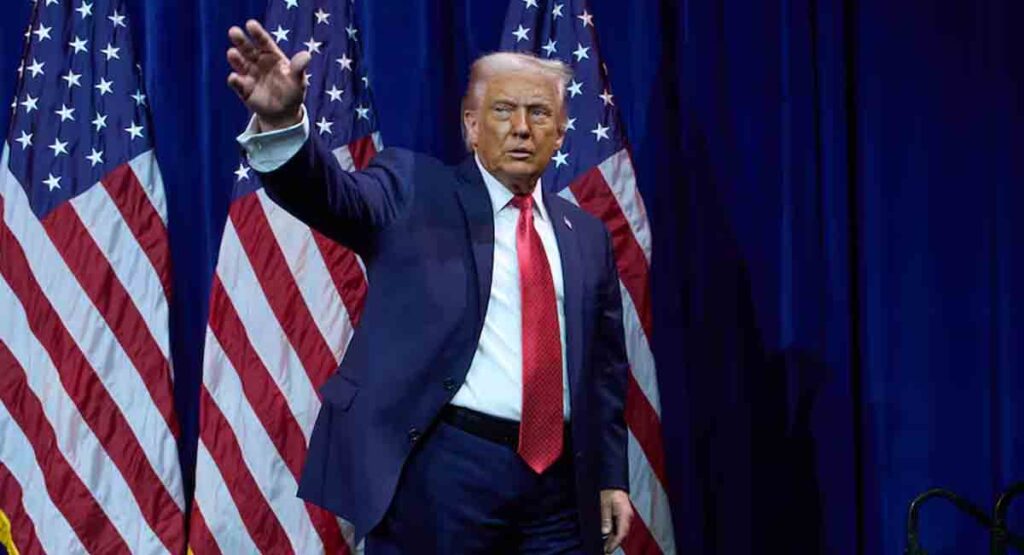 Trump anuncia que régimen de Venezuela entregará a EE. UU. entre 30 y 50 millones de barriles de petróleo