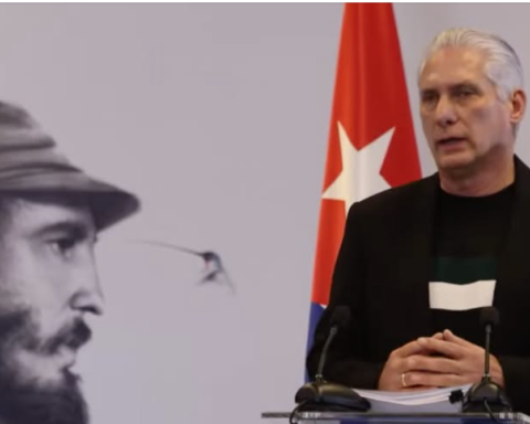 Díaz-Canel habla "en vivo"