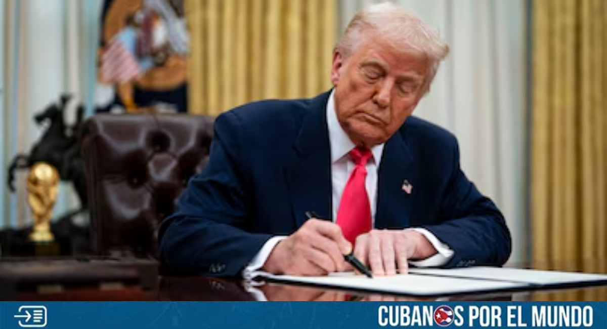 El presidente de Estados Unidos, Donald Trump, extendió por un año más una orden que autoriza la detención e inspección de embarcaciones que vayan rumbo a Cuba desde los Estados Unidos.